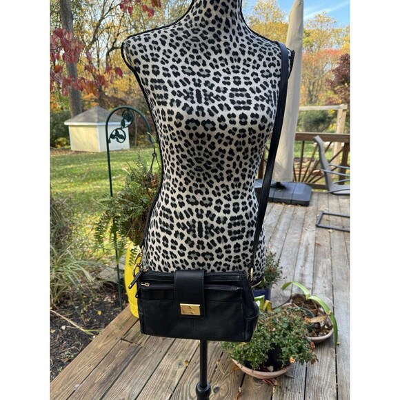 Tignanello Black Leather Crossbody Bag Adjustable Strap Gold Hardware - Picture 3 of 13